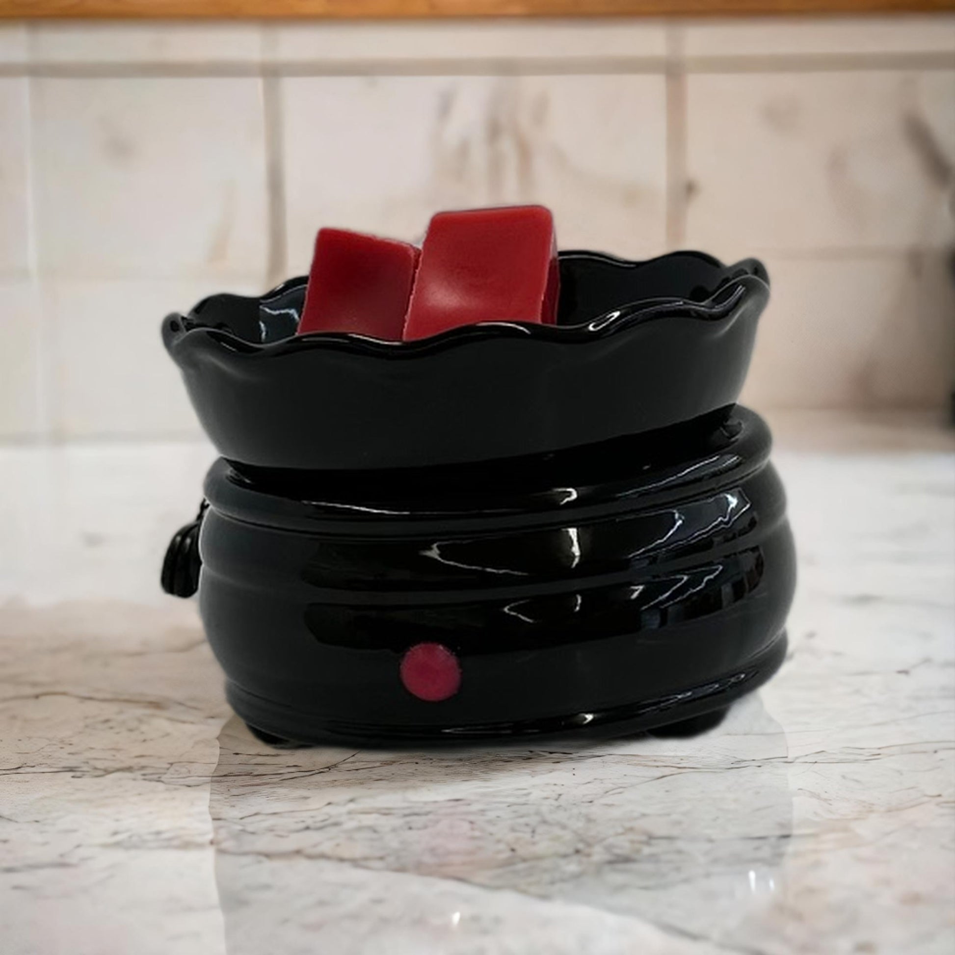 Electric Ceramic Wax Cube and Candle Warmer - Round Black