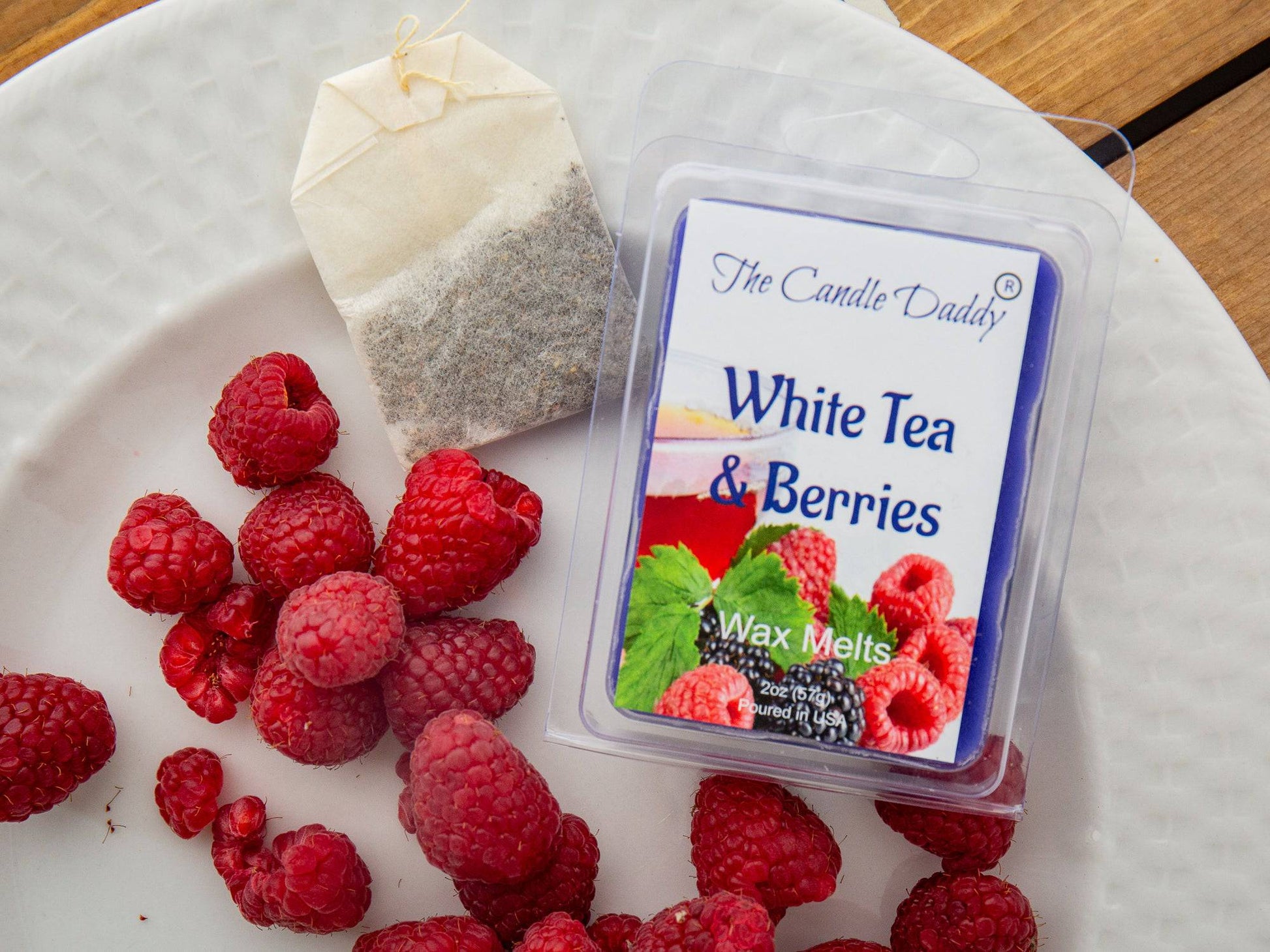White Tea and Berries - Herbal Tea and Sweet Berry Scented Melt- Maximum Scent Wax Cubes/Melts- 1 Pack -2 Ounces- 6 Cubes - The Candle Daddy